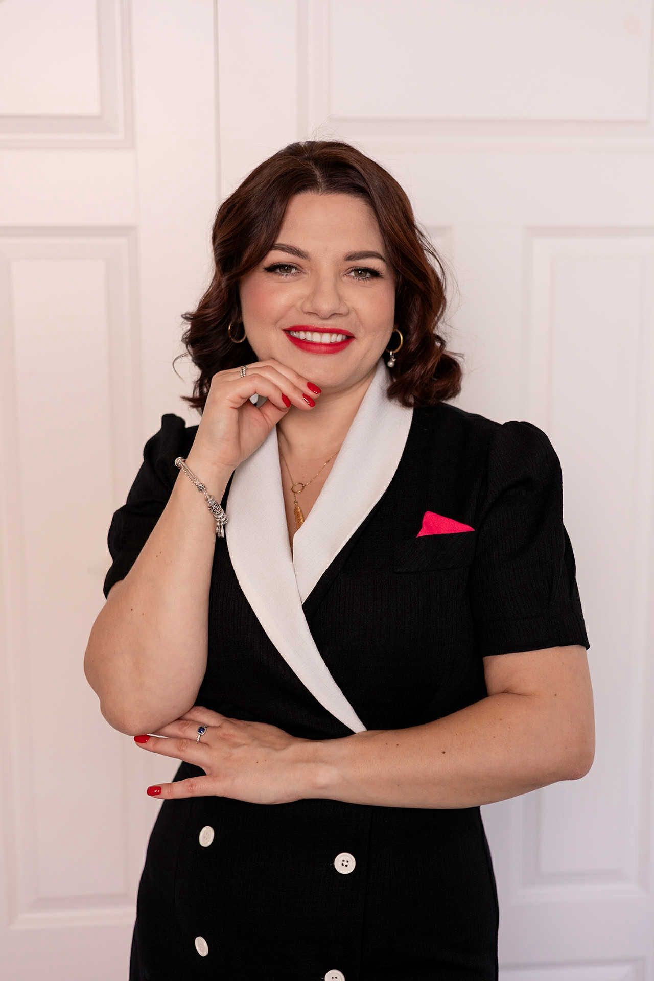 Ewelina Bucior — Upiększeni